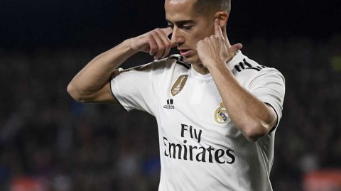 伯纳乌的忠魂：巴斯克斯的续约与白衣岁月