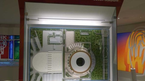 探秘卡塔尔世界杯八大球场：沙漠中的建筑奇迹与中国印记