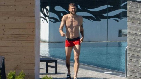 水花暂掩战鼓声 波兰铁骑赛前最后一练