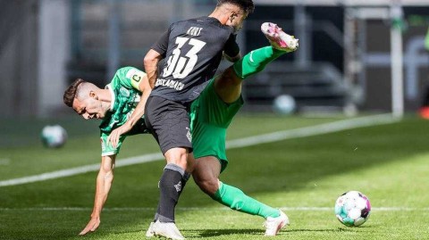 普鲁士公园的夏日记忆：门兴与菲尔特的激情碰撞