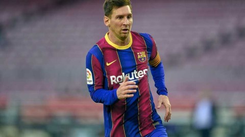 红蓝篇章暂告段落，梅西与巴萨合约期满迎来生涯转折