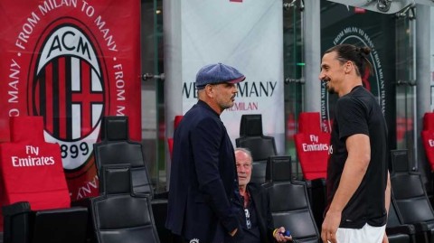 红黑风暴席卷圣西罗：米兰五球狂胜博洛尼亚，恰尔汉奥卢引领青春交响曲