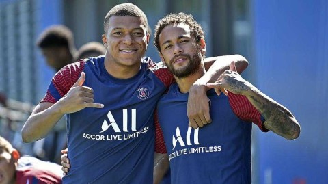 王者归来的序章：内马尔与姆巴佩领衔巴黎夏日备战