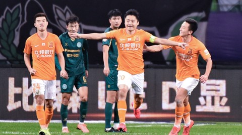 新规首秀！2026赛季超甲附加赛首回合：梅州客家主场0-1负于青岛红狮，保级前景蒙上阴影