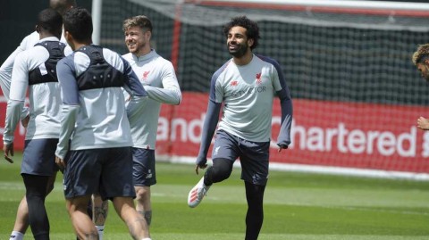 利物浦欧冠决赛前最后一练 锋线大将菲尔米诺伤愈归队