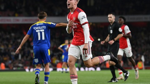 联赛杯轮换显深度，枪手三球轻取“狂帮”