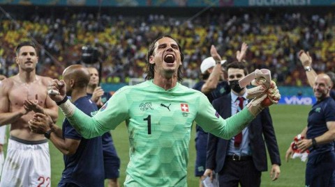 压垮神龟的最后一根稻草：索默与瑞士军刀的奇迹之夜