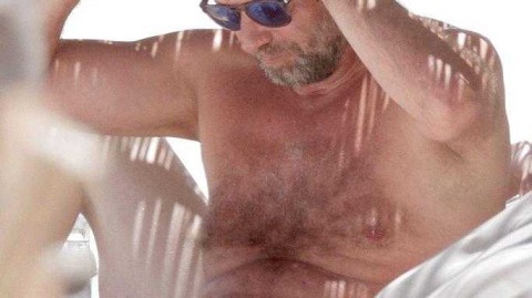 欧冠功勋教头克洛普携妻悠享墨西哥阳光海滩