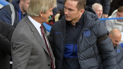 蓝军狂攻无果主场爆冷告负，铁锤灵动一击终结十七年等待