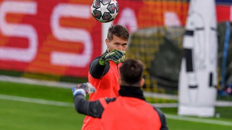 决战前夜威斯特法伦：塞维利亚的倔强背影与不屈灵魂