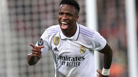 欧冠史诗逆转 皇马客场五球横扫利物浦