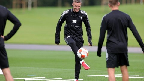 蓝狐亮剑欧联杯：莱斯特城赛前厉兵秣马，主场静待那不勒斯