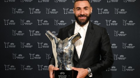 荣耀之夜本泽马加冕欧足联年度最佳球员