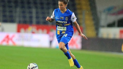 欧陆绿茵风云录：圣珀尔滕与库奥皮奥的欧冠对决