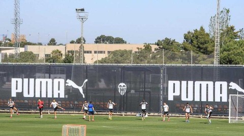 利剪出鞘静待重启 瓦伦西亚训练场掀起备战狂潮