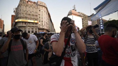 再见，迭戈：阿根廷送别永远的球王