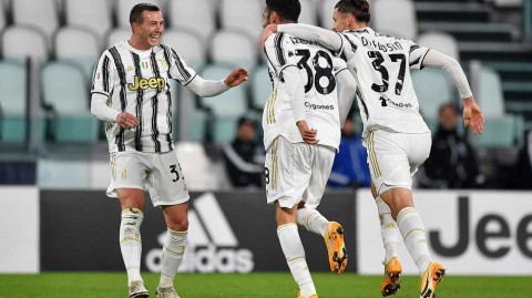 斑马军团狂飙四重奏，新星闪耀之夜轻取斯帕尔