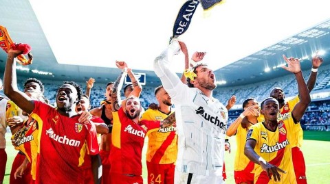 法甲第五轮：波尔多主场连追两球，朗斯补时点球绝杀上演惊天逆转