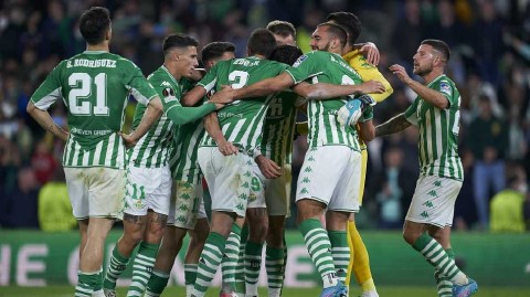 欧联杯鏖战记：皇家贝蒂斯惊险守和挺进十六强