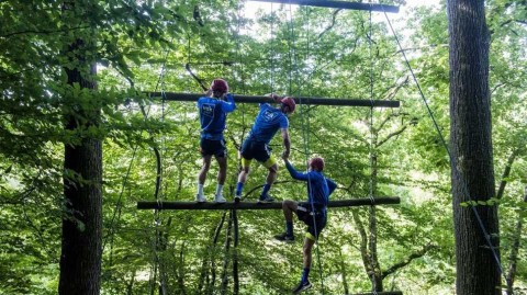 比利时根特军乐团另辟蹊径 荒野求生只为唤醒雄狮本能