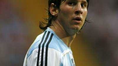 潘帕斯的眼泪：梅西与他的九次蓝白远征