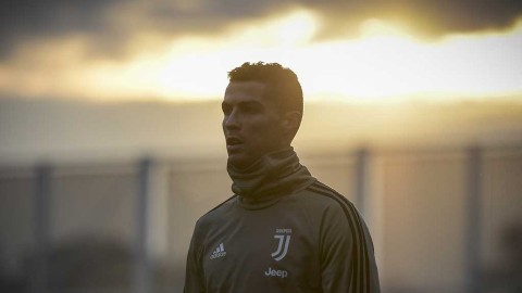 斑马军团冲刺备战 C罗领衔锋线静候斯帕尔