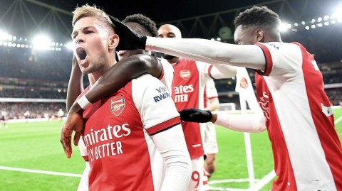 枪手青春风暴席卷伦敦德比，阿森纳力克十人西汉姆联重返前四