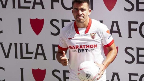 左路利刃登陆皮斯胡安：阿根廷国脚阿库尼亚的塞维利亚新时代