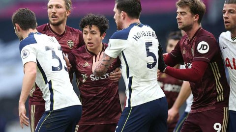 孙兴慜百球里程碑之夜，凯恩传射建功，热刺主场三球完胜利兹联