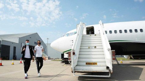 决胜日耳曼尼亚：狼队黄金一代的欧联终极征途