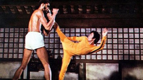 2026追忆：李小龙截拳道哲学如何铸就贾巴尔天勾传奇