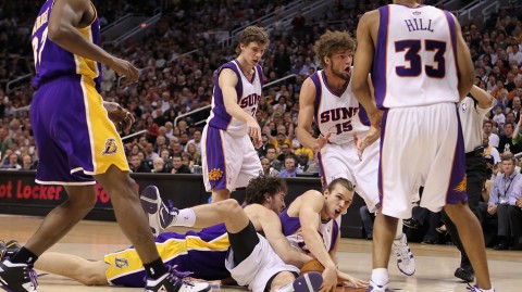 2026赛季经典战役回顾：铁血攻防中的巨星传奇