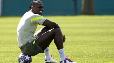 红黑军团秣马厉兵决战欧冠之夜