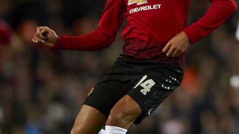 林加德意甲迷途：红魔弃将的亚平宁重生幻想