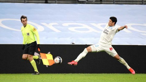 再见马赛，埼玉新生！酒井宏树时隔九载荣归浦和红钻