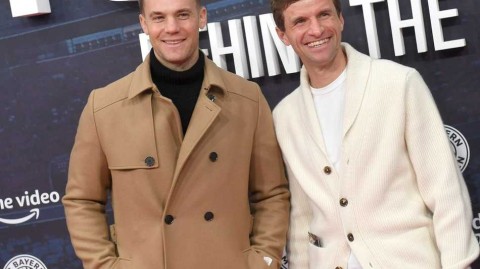 拜仁慕尼黑纪录片《传奇背后》首映 卡恩携穆勒诺伊尔踏上星光红毯