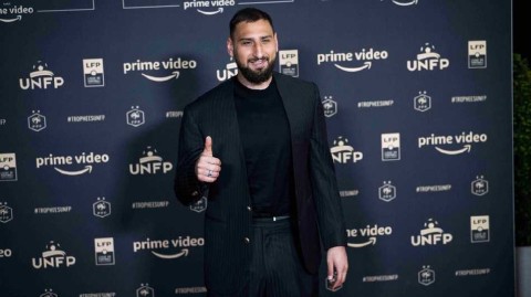 星光璀璨的法甲之夜：巴黎圣日耳曼众星闪耀年度颁奖典礼