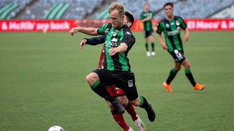 澳超新季首战：西部联与阿德莱德联互交白卷，青春风暴对抗老练防线