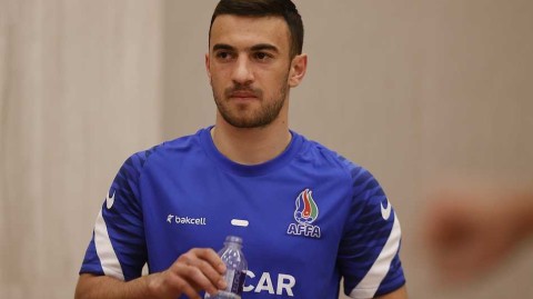 烽火起于高加索：阿塞拜疆国家队土耳其备战，友谊赛前暗藏锋芒