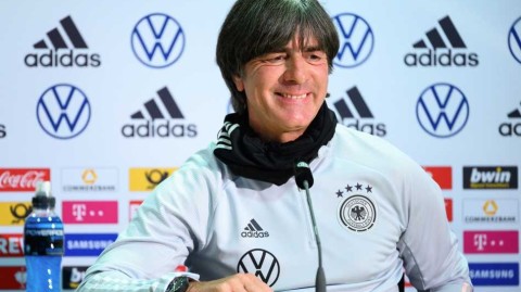 疫情下的重启与革新：勒夫在斯图加特为德国队注入新血