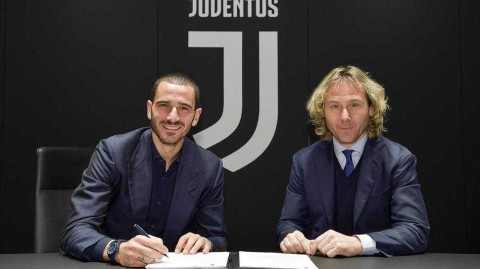 斑马军团续约后防脊梁，博努奇的命运长歌直至二零二四