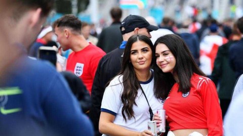 温布利长矛穿透日耳曼战车，北欧海盗加时上演绝杀悲喜