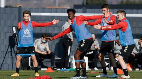 比利时蒂比兹集训：欧洲红魔的世预赛前最后冲刺