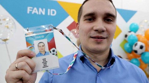 涅瓦大街的足球邀约：圣彼得堡欧洲杯球迷护照中心温情启幕