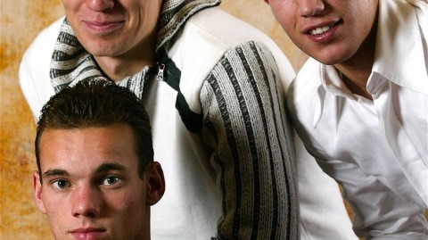 荷兰三棍客传奇落幕 斯内德正式宣布退役