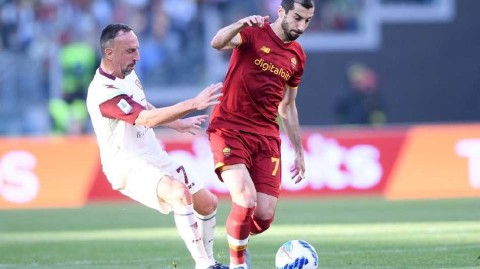 姆希塔良蓝黑生涯启航，亚美尼亚魔术师登陆梅阿查