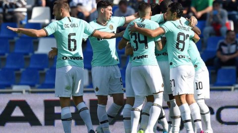 意甲经典回顾：萨索洛激战国际米兰，卢卡库与劳塔罗双星闪耀