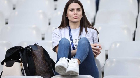 欧冠决赛前夜的柔情与战意：皇马太太团的温暖守望