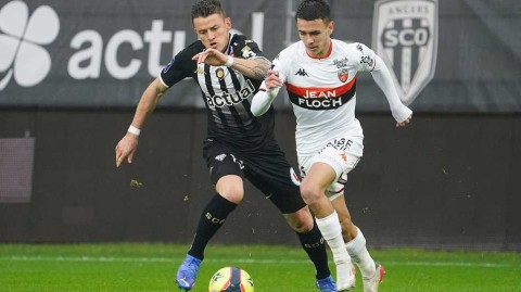 昂热主场点杀洛里昂，终结四轮不胜