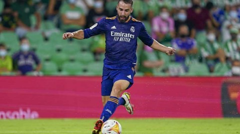 卡瓦哈尔皇马生涯298场斩获200胜，铁血队魂铸就伯纳乌丰碑